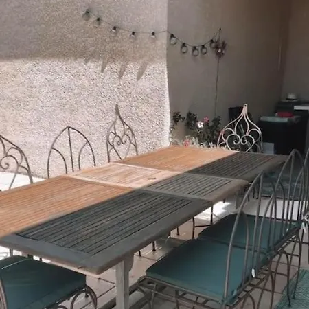 Maison Familiale Avec Piscine Sans Vis A Vis * Béziers